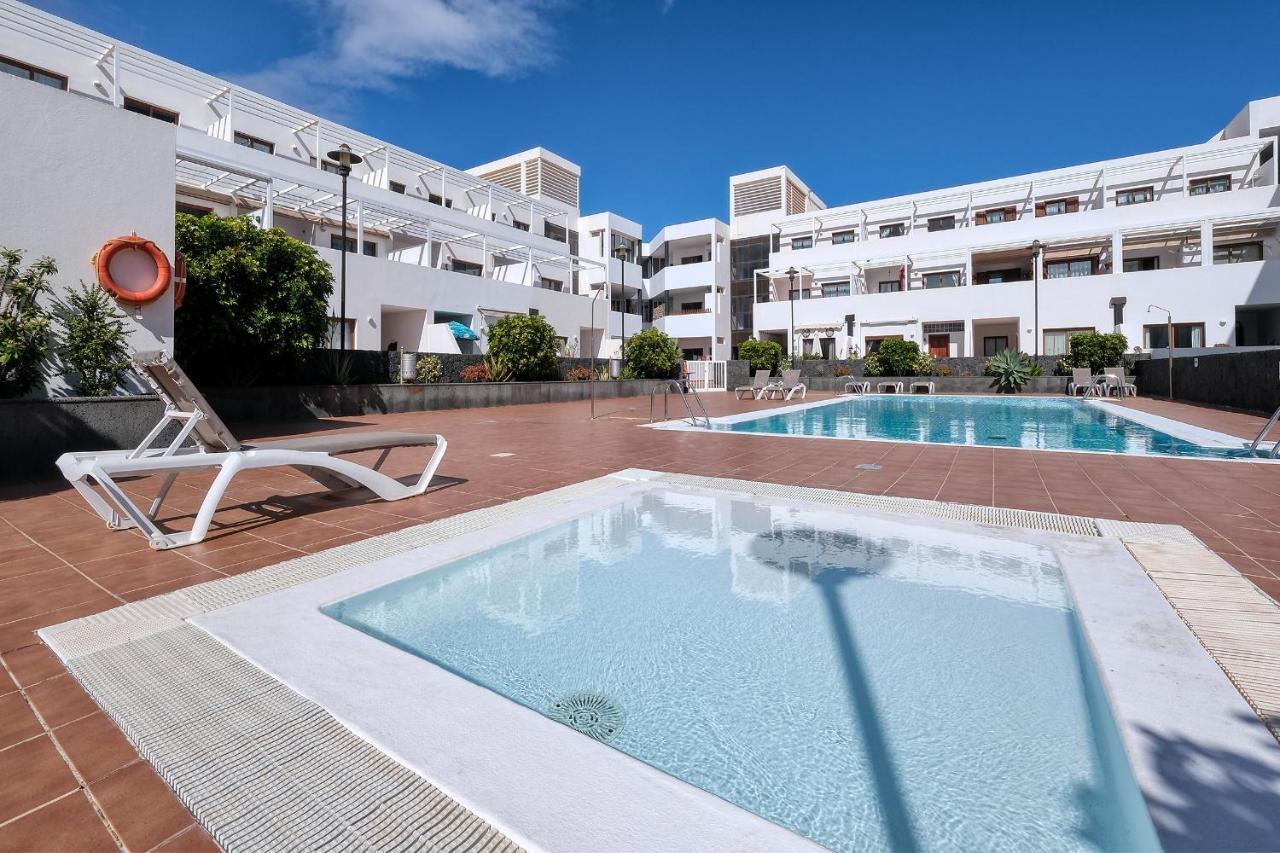 Вилла Casa Elin-Shared Pool, Fast Wifi Коста-Тегисе Экстерьер фото