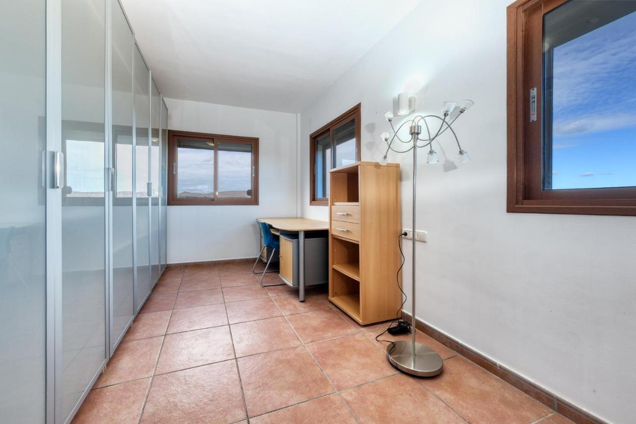 Вилла Casa Elin-Shared Pool, Fast Wifi Коста-Тегисе Экстерьер фото
