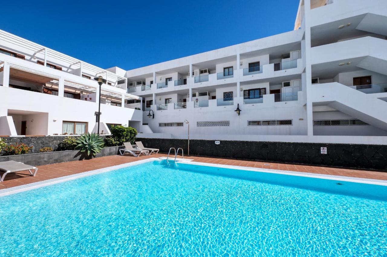 Вилла Casa Elin-Shared Pool, Fast Wifi Коста-Тегисе Экстерьер фото
