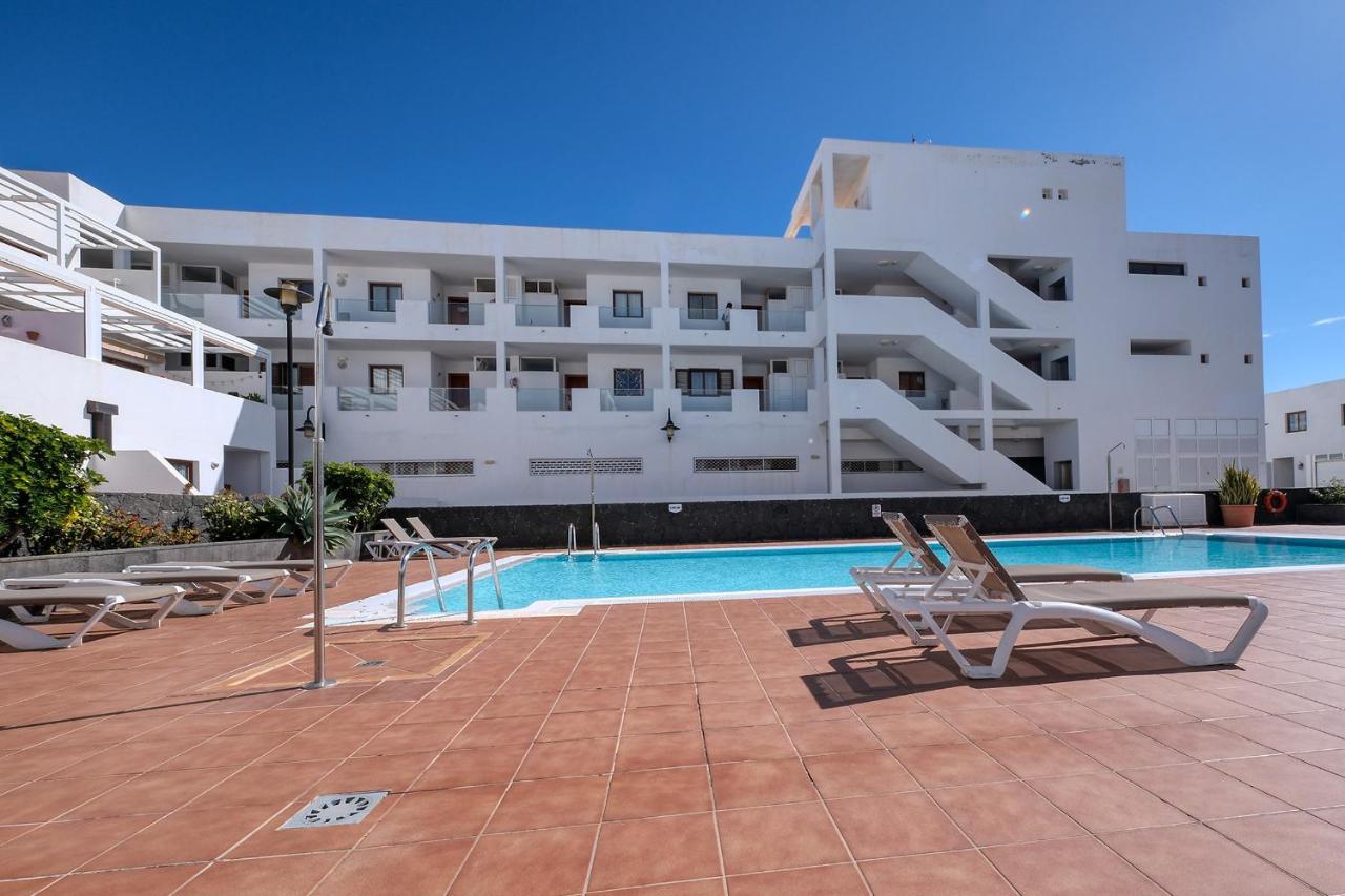 Вилла Casa Elin-Shared Pool, Fast Wifi Коста-Тегисе Экстерьер фото