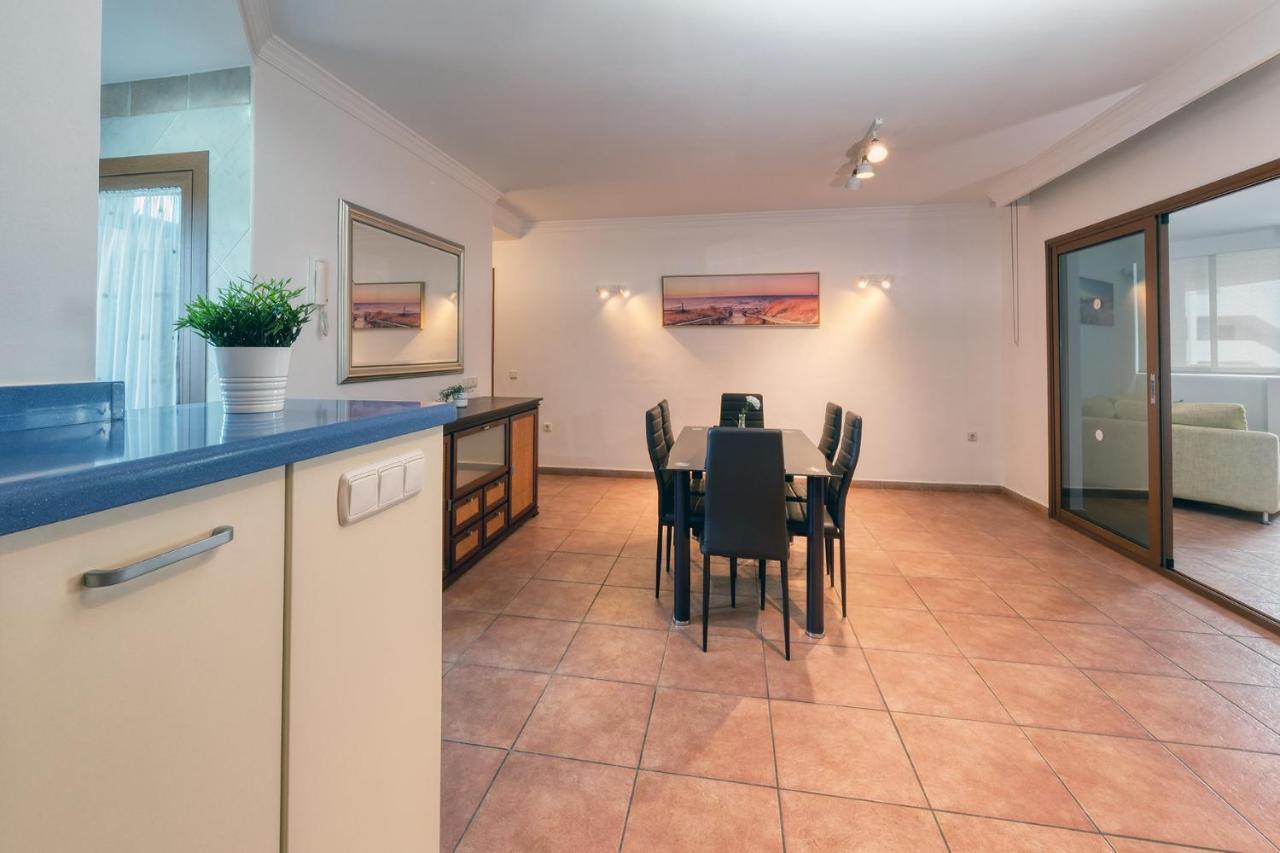 Вилла Casa Elin-Shared Pool, Fast Wifi Коста-Тегисе Экстерьер фото